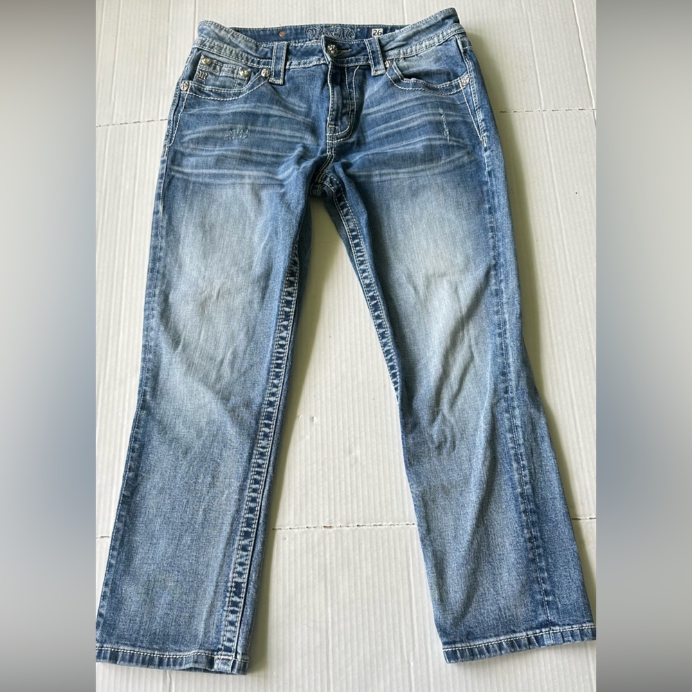 Miss Me Jeans Women 26 Boyfriend Capri Mid Rise Medium Wash JB8334P